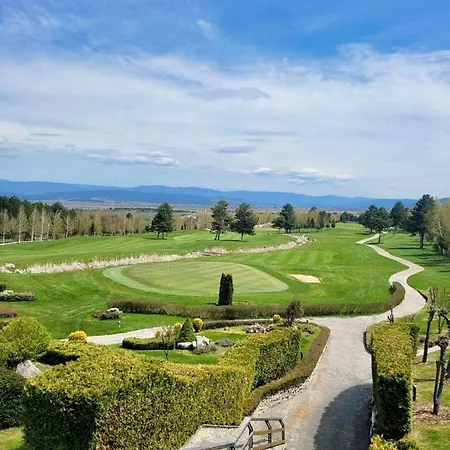 Апартамент Pirin Golf Mountain View Compass Банско